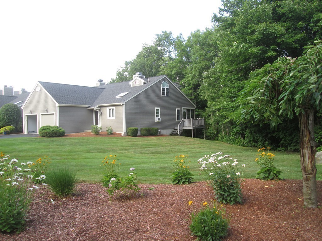 104 Treasure Island Road, Unit 104 Webster, MA 01570 - Photo 9 of 30 Gallery Image 9