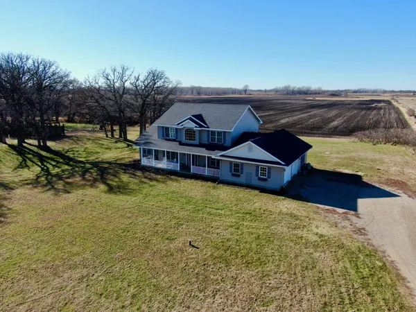 $535,000 | 10741 797th Avenue, Glenville, MN 56036