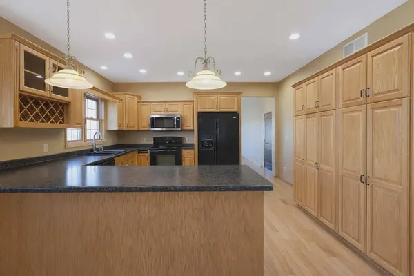 $510,000 | 10741 797th Avenue, Glenville, MN 56036