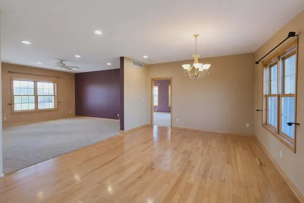 $510,000 | 10741 797th Avenue, Glenville, MN 56036