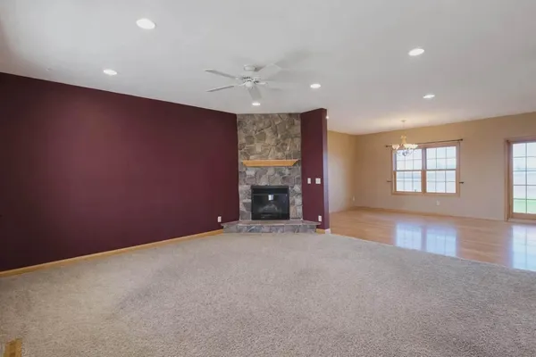 $510,000 | 10741 797th Avenue, Glenville, MN 56036