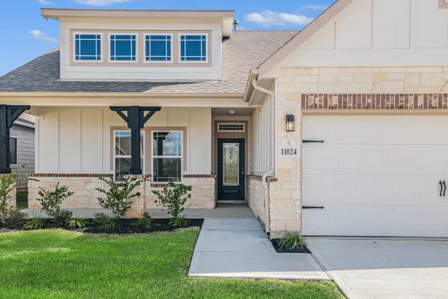 $339,990 | 11024 Ondrea Lane, Willis, TX 77318