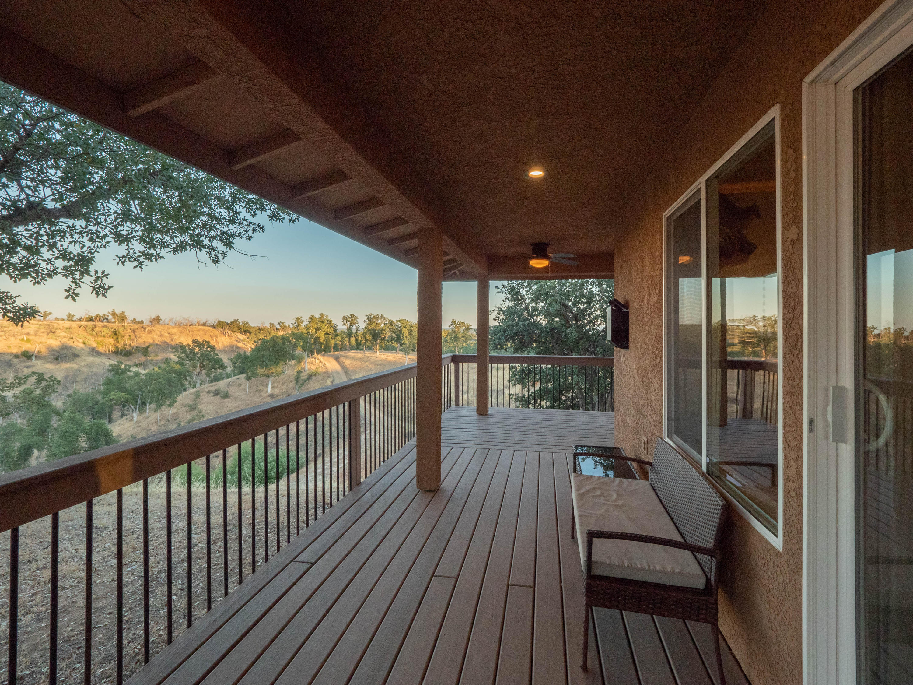 12870 Gas Point Road Igo, CA 96047 - Photo 7 of 44 Covered Deck