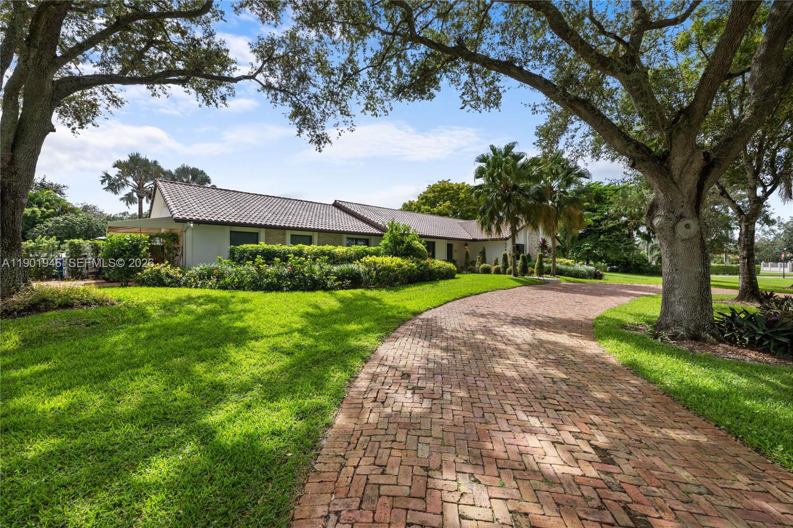 15110 North Saxon Circle Southwest Ranches, FL 33331 - Photo 24 of 45 a view of house with garden