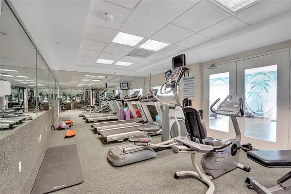 $3,700 | 133 North Pompano Beach Boulevard, Unit PH 7, Pompano Beach, FL 33062