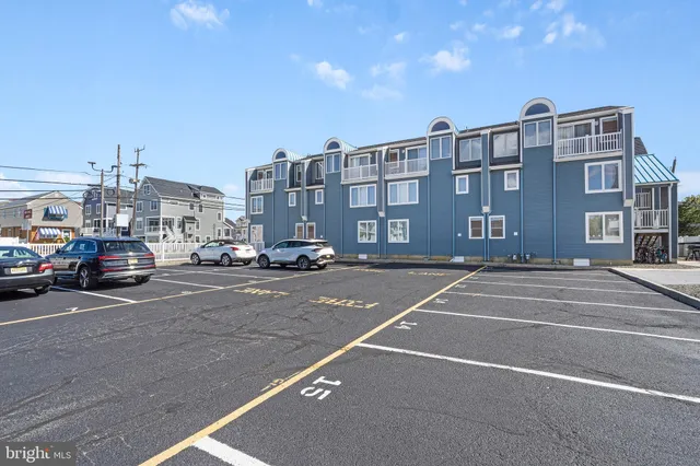 $599,900 | 1709 Highway 35, Unit 9, Seaside Heights, NJ 08751