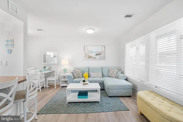 $599,900 | 1709 Highway 35, Unit 9, Seaside Heights, NJ 08751