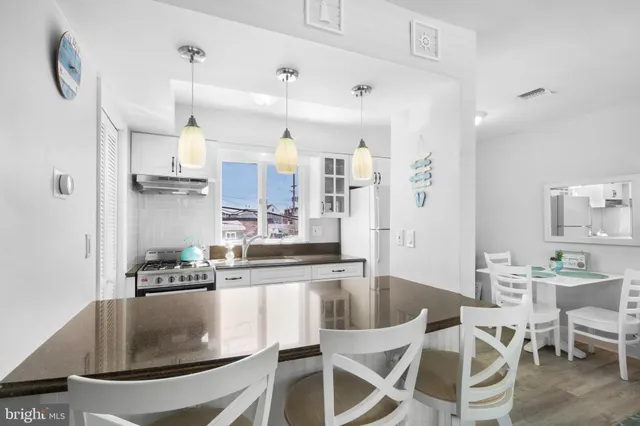 $599,900 | 1709 Highway 35, Unit 9, Seaside Heights, NJ 08751