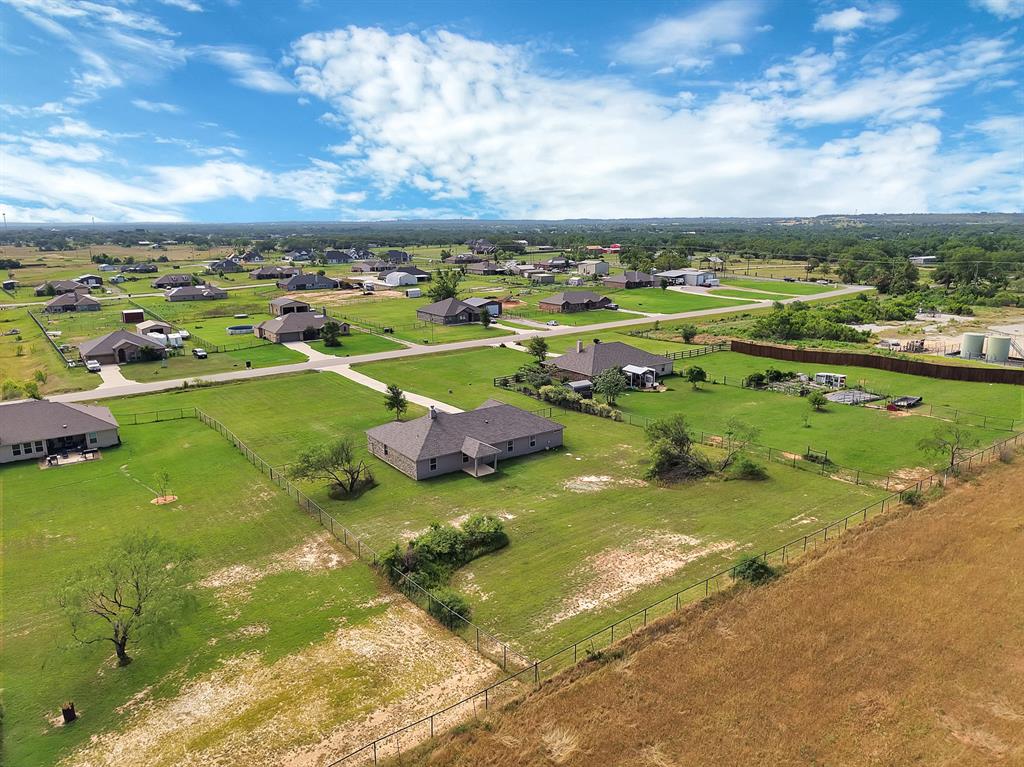 115 Springwood Ranch Loop Springtown, TX 76082 - Photo 20 of 25