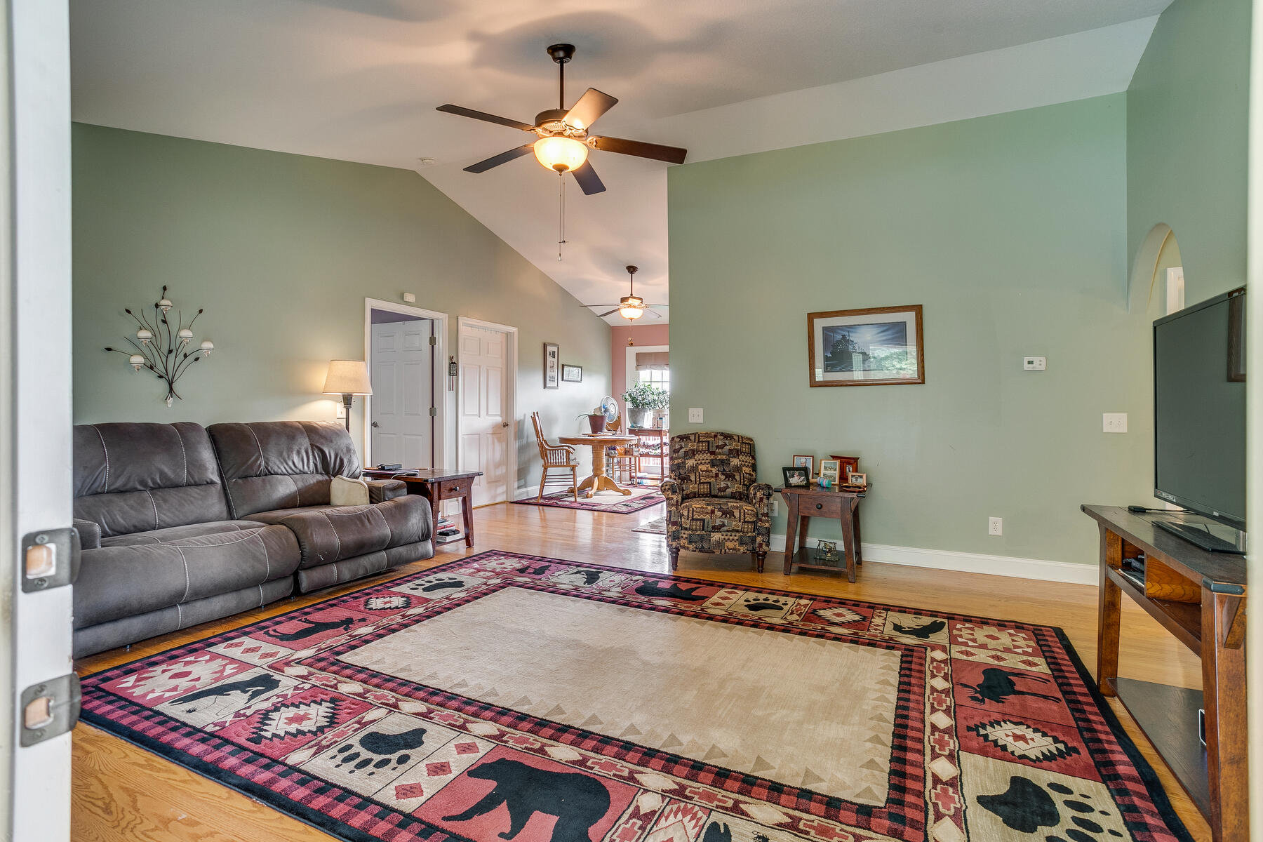 525 Ridgecrest Road Jonesborough, TN 37659 - Photo 7 of 37 007