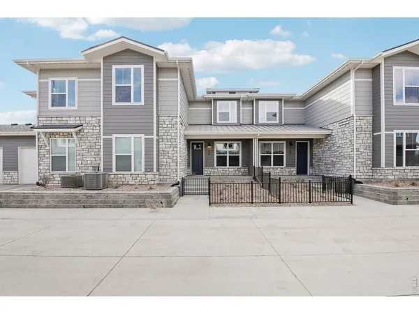 $485,161 | 410 High Point Drive, Unit 104, Longmont, CO 80504