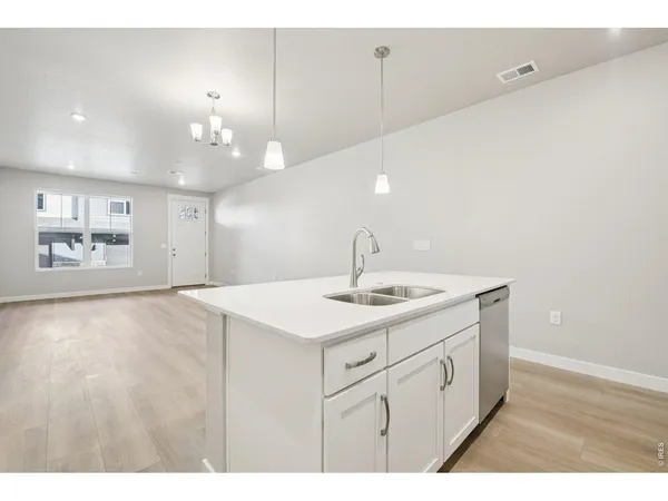 $485,161 | 410 High Point Drive, Unit 104, Longmont, CO 80504