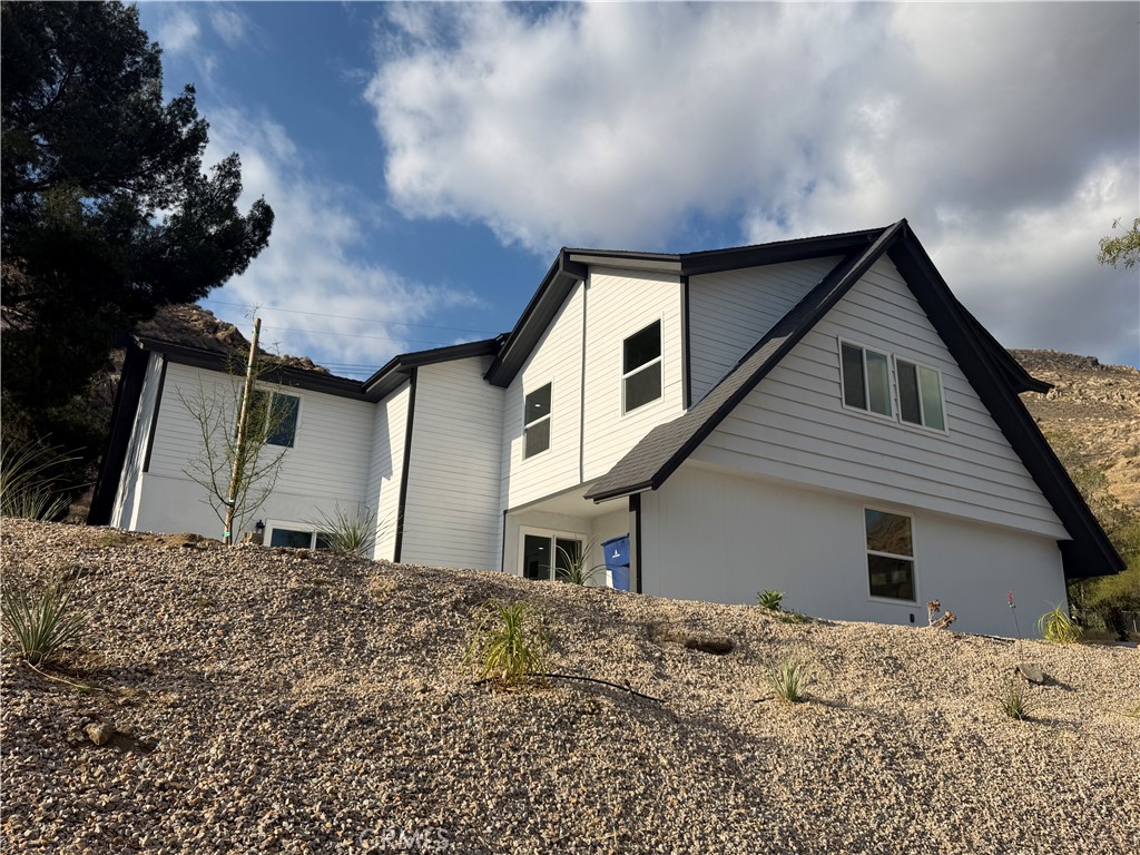 755 Huston Drive Riverside, CA 92507 - Photo 4 of 67