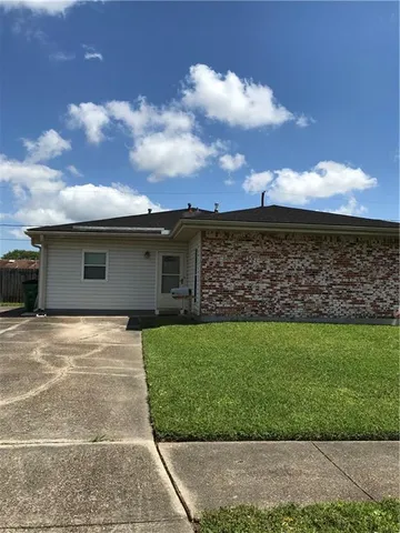 $1,950 | 649 East Niagara Circle, Terrytown, LA 70056