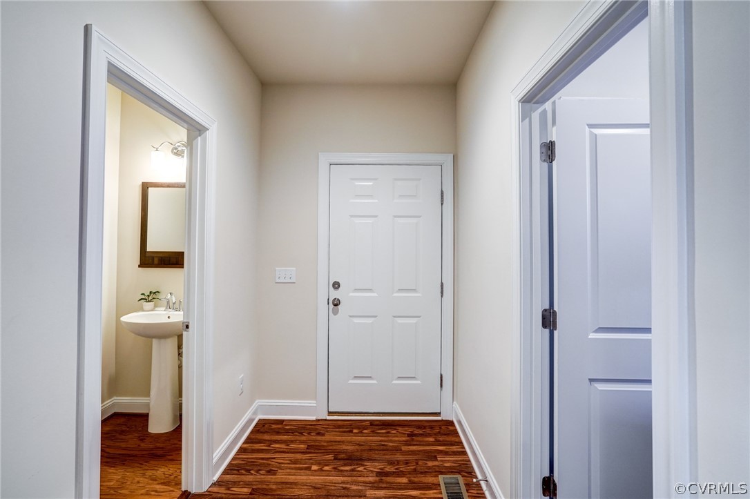 207 Thorncliff Road Ashland, VA 23005 - Photo 29 of 50 Gallery Image 29