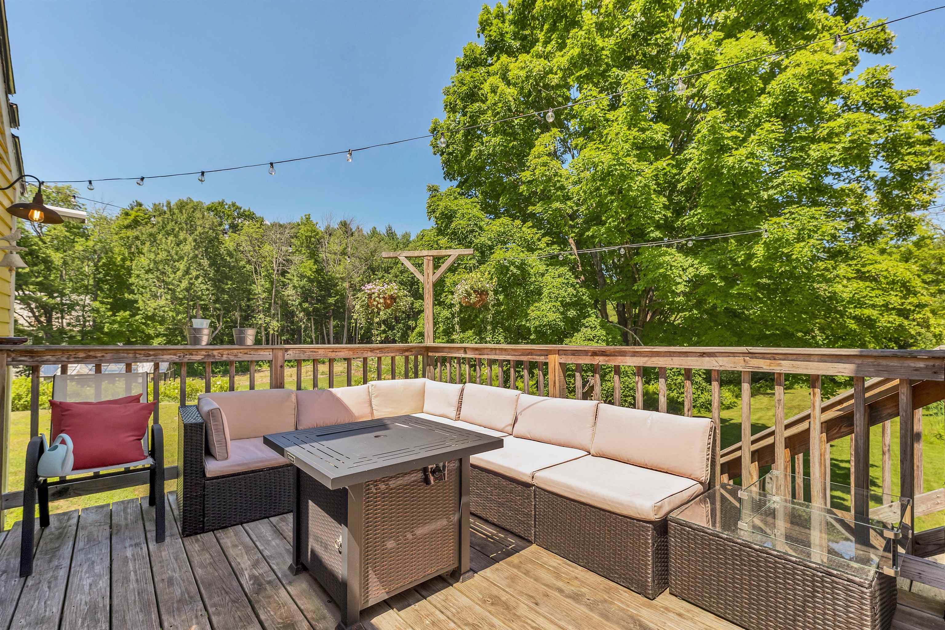 155 Middle Road Tuftonboro, NH 03816 - Photo 8 of 43 Gallery Image 8