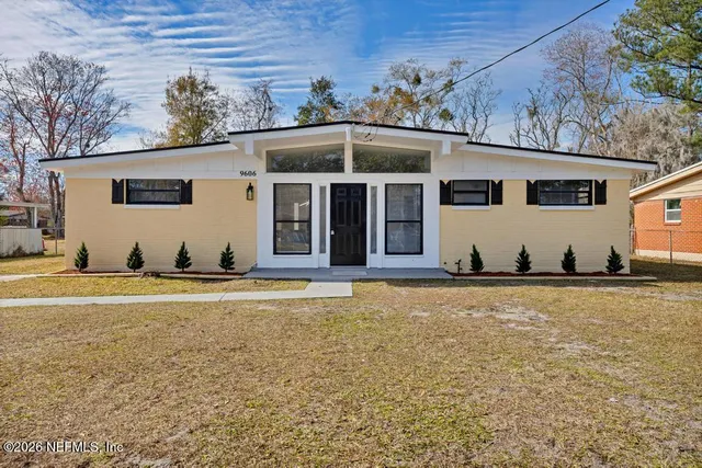 $214,990 | 9606 Evesham Road, Jacksonville, FL 32208