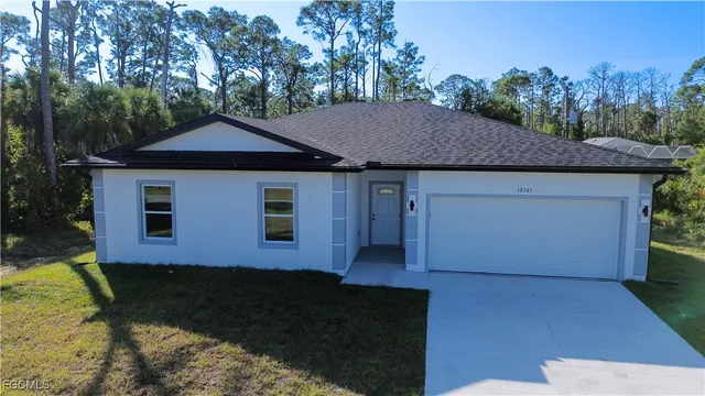 $349,000 | 18141 Wintergarden Avenue, Port Charlotte, FL 33948