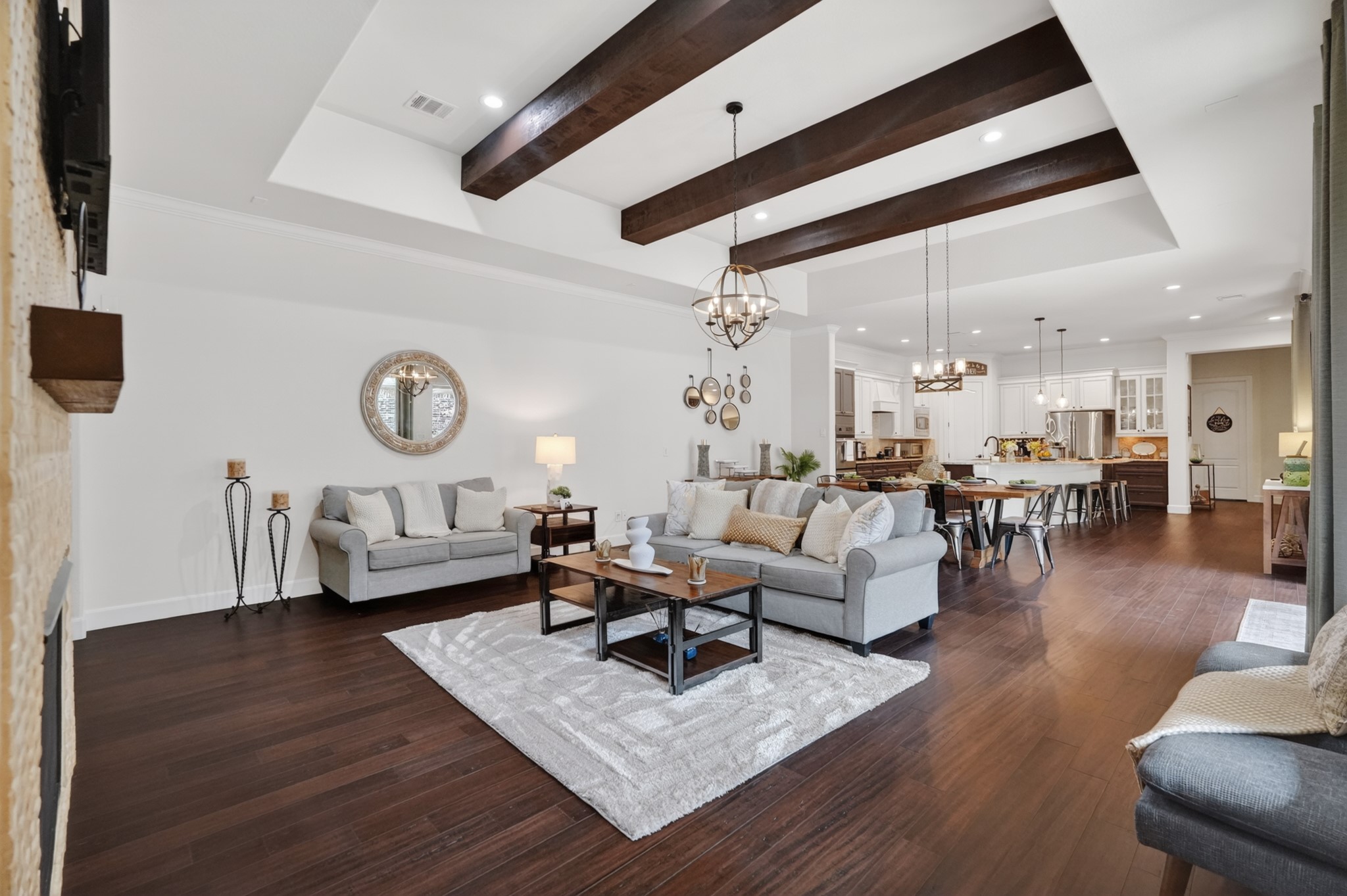 18 Sundown Ridge Place The Woodlands, TX 77375 - Photo 8 of 43