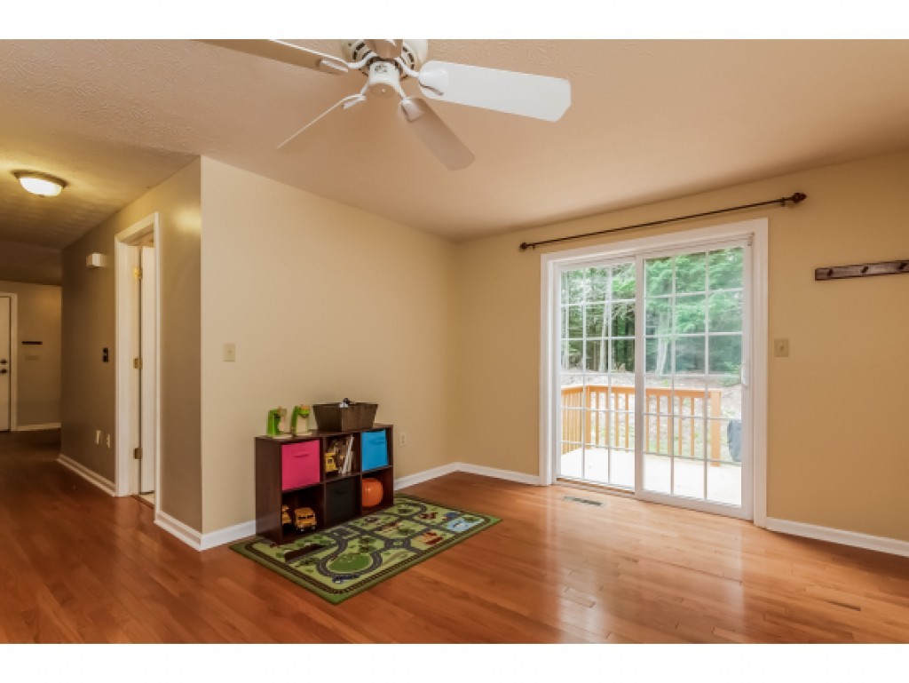 84 Styles Road New Boston, NH 03070 - Photo 15 of 35