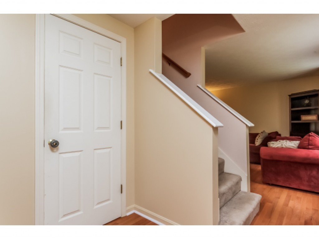 84 Styles Road New Boston, NH 03070 - Photo 4 of 35