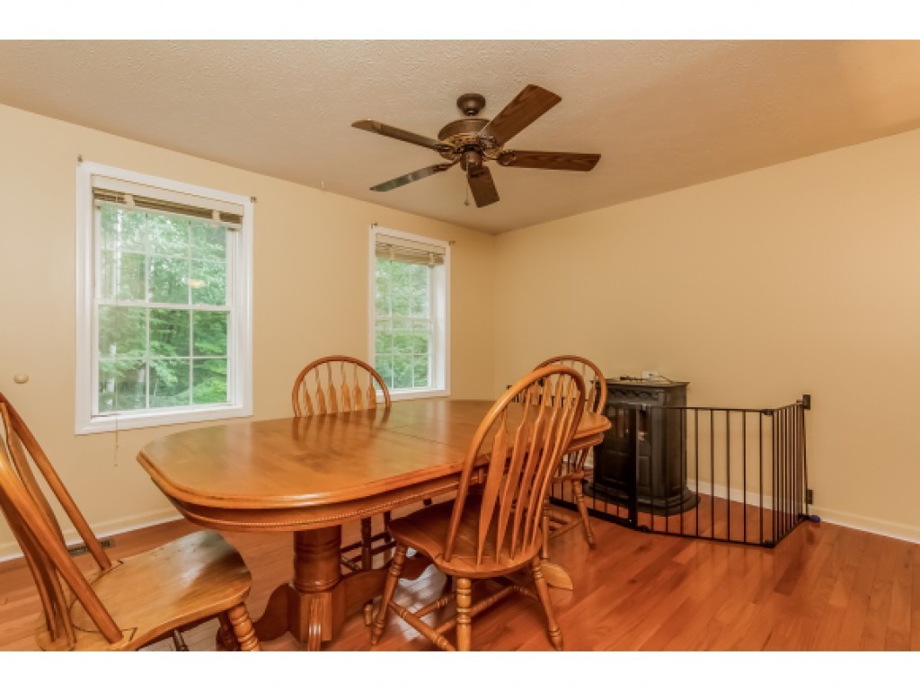 84 Styles Road New Boston, NH 03070 - Photo 5 of 35