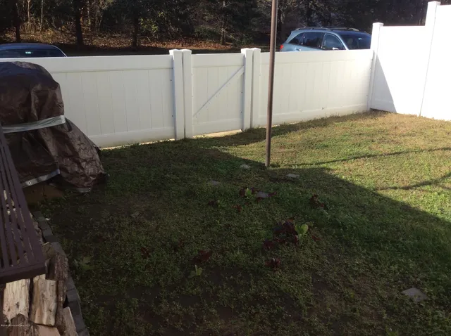 $3,500 | 185 Clubhouse Drive, Middletown, NJ 07748