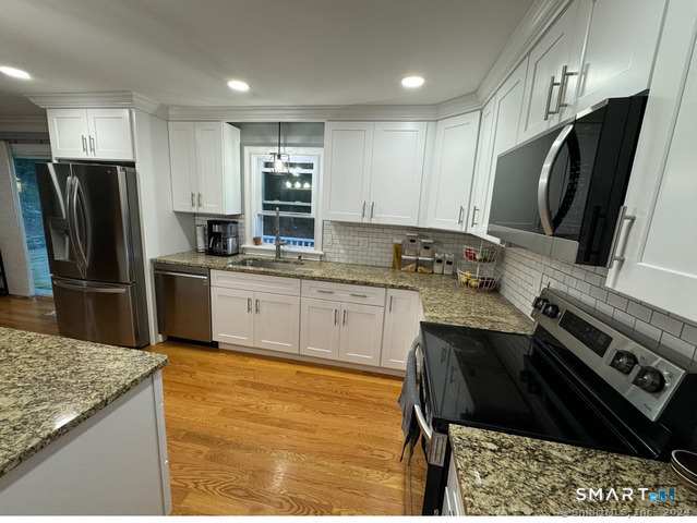 105 Brick Top Road Windham, CT 06280 - Photo 8 of 21