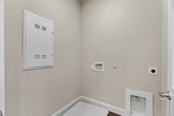 $424,998 | 621 Mdw Lk Drive, Weatherford, TX 76087