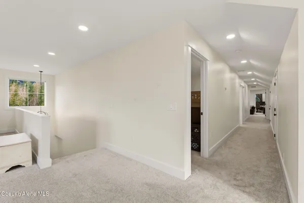 $1,150,000 | 61 Lightfoot Drive, Sandpoint, ID 83864
