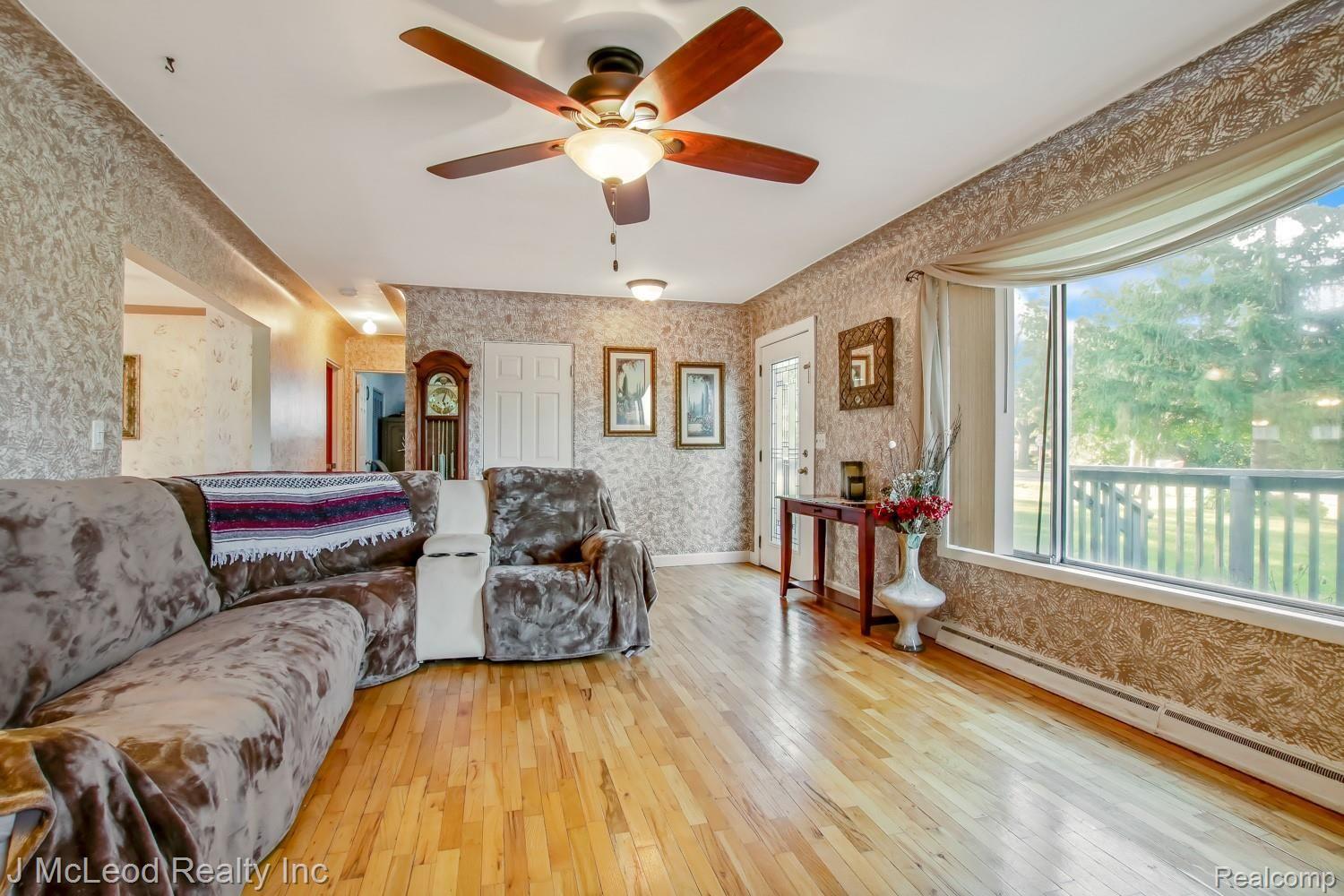 6208 East Lake Road Millington, MI 48746 - Photo 6 of 35 6208 Lake Rd. Millington-6