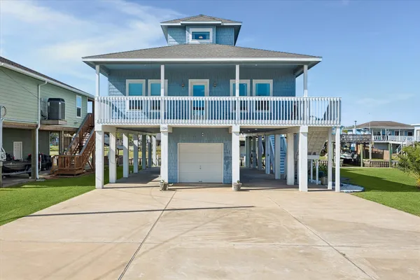 $599,000 | 126 Driftwood Road, Freeport, TX 77541
