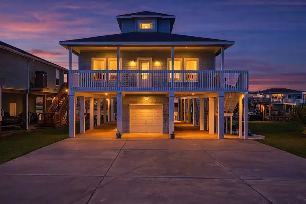 $599,000 | 126 Driftwood Road, Freeport, TX 77541