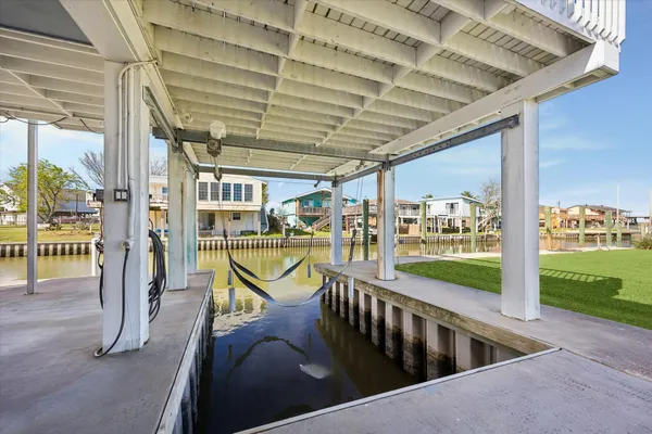 $599,000 | 126 Driftwood Road, Freeport, TX 77541