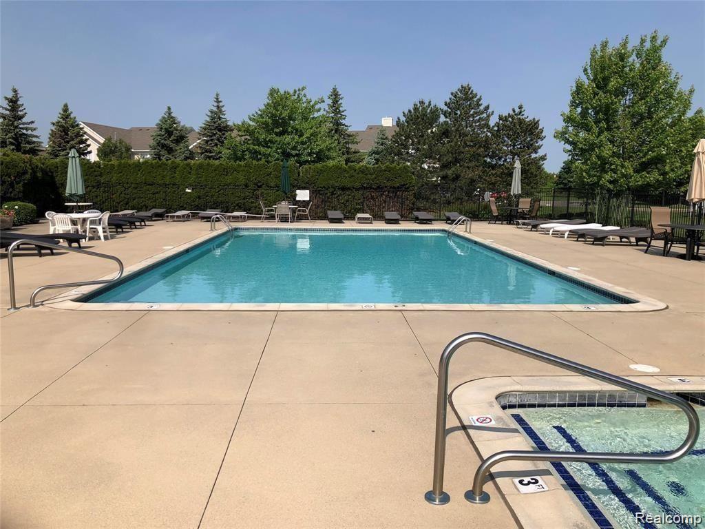 45577 Heather Ridge Drive Macomb, MI 48044 - Photo 21 of 23 219053683_0_ABamYm_l.jpeg