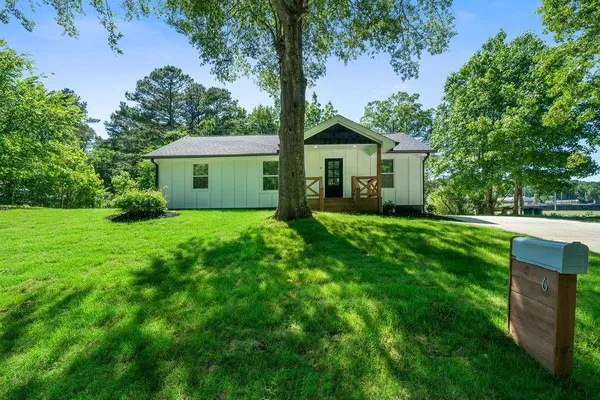 $215,000 | 6 West Point Drive Southeast, Lindale, GA 30147
