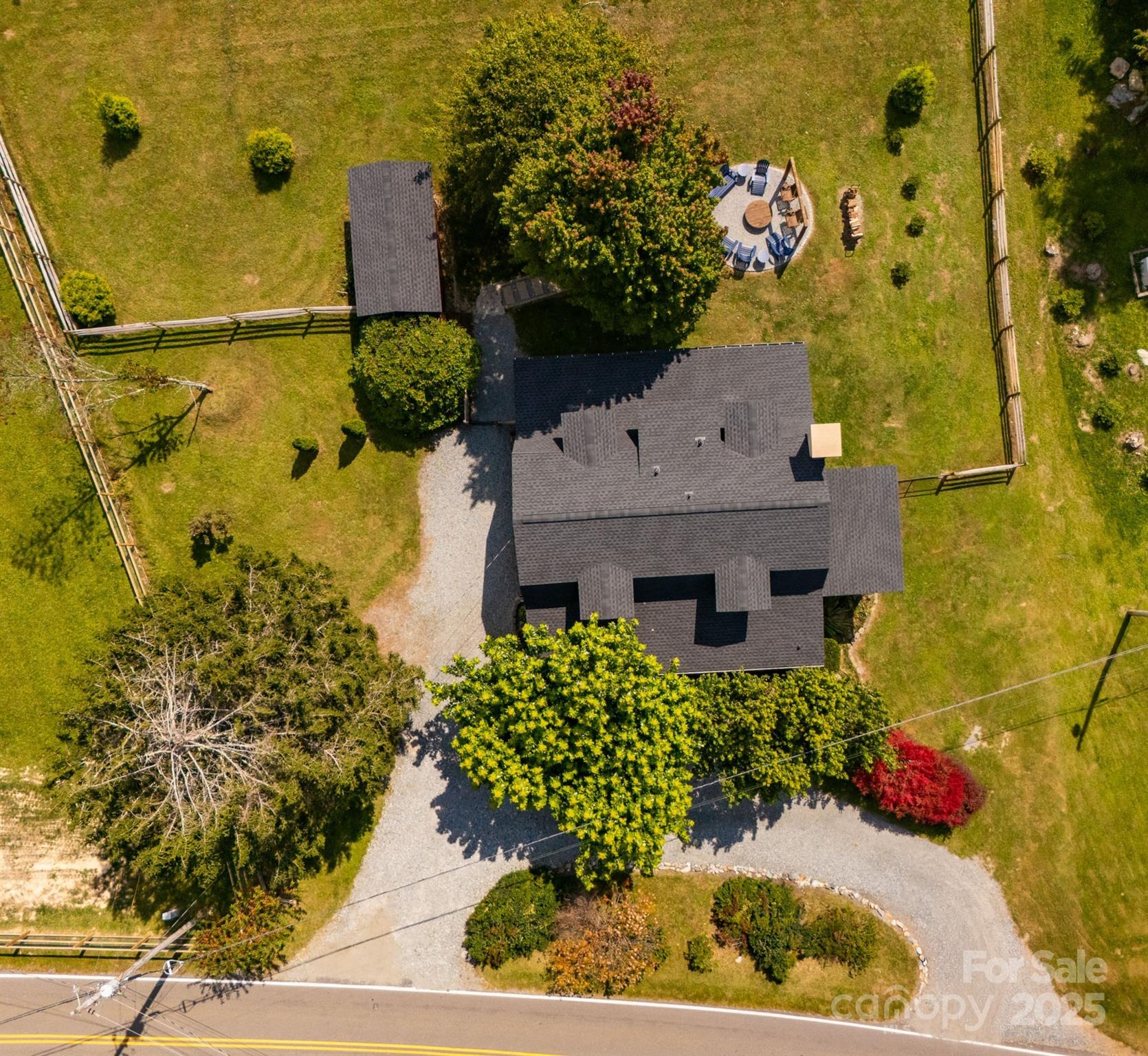 1090 Horse Bottom Road Banner Elk, NC 28604 - Photo 3 of 30