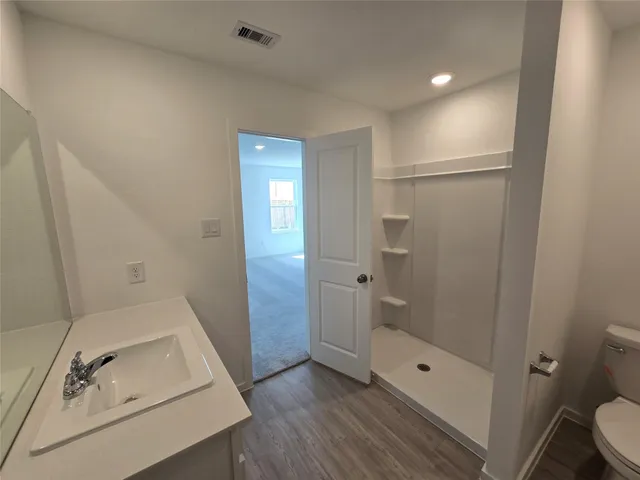 $273,990 | 25625 Rose Creek Drive, Cleveland, TX 77328