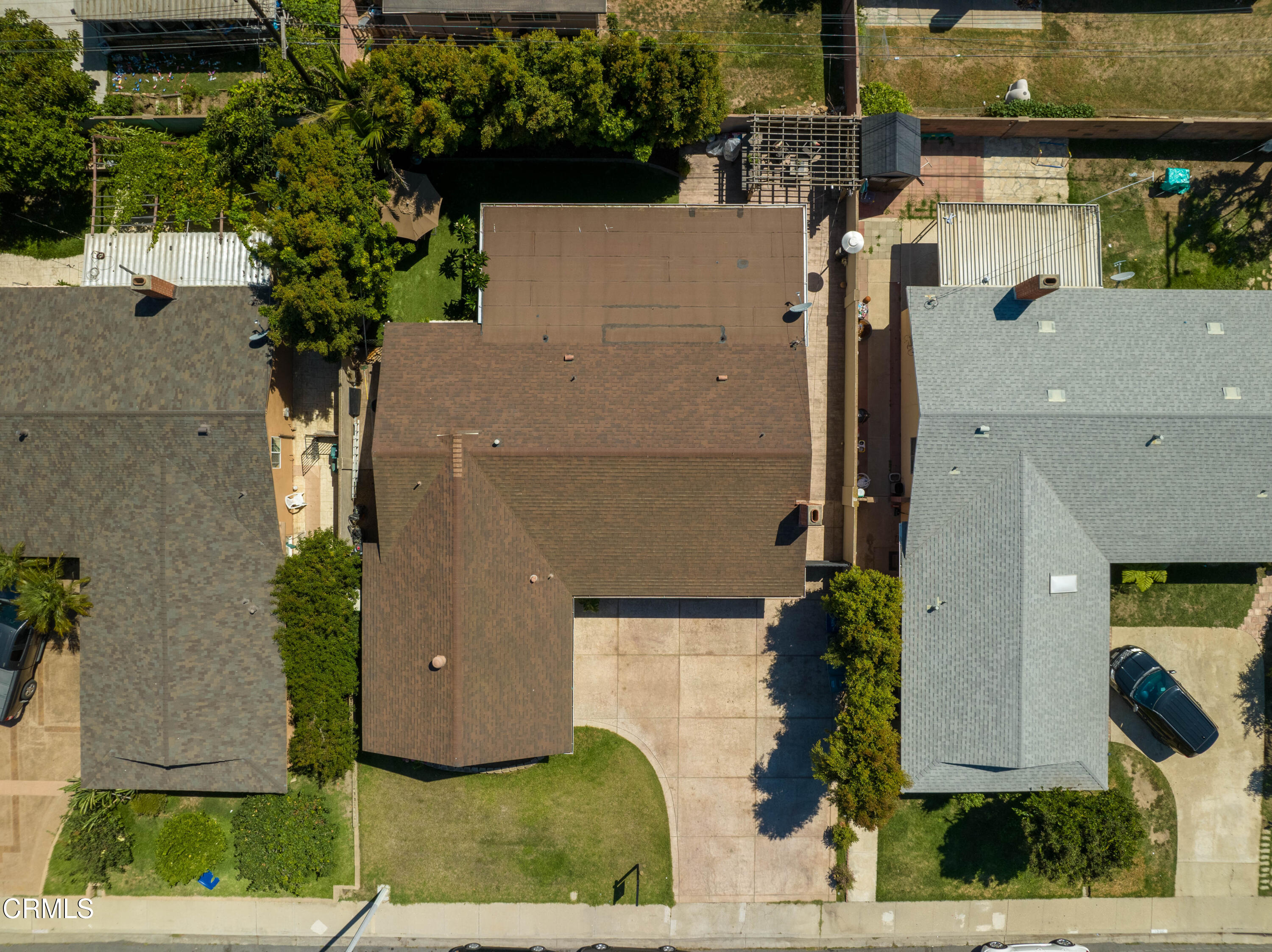 1300 Bluebell Street Oxnard, CA 93036 - Photo 22 of 24 an aerial view of a house with a yard