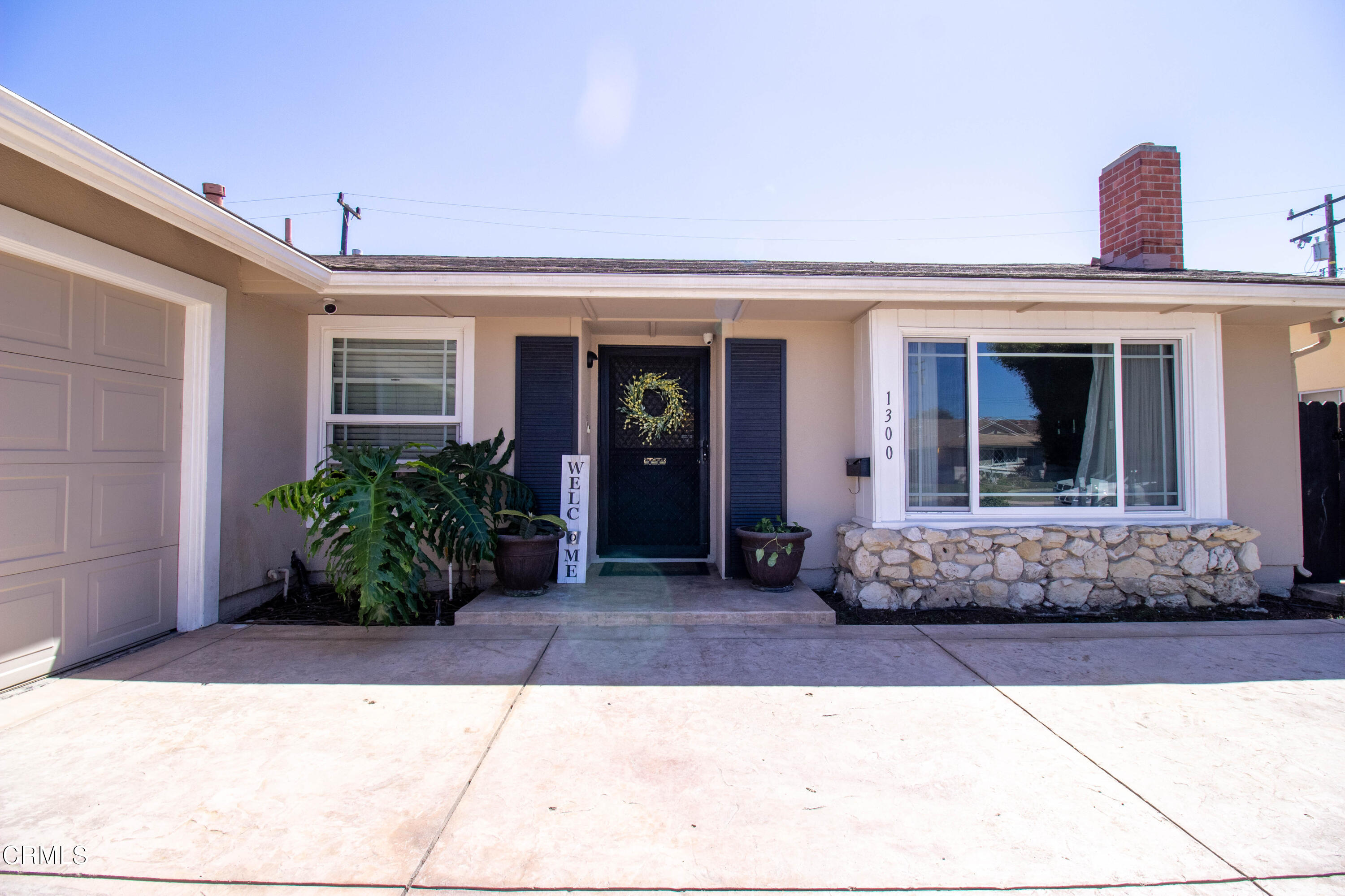 1300 Bluebell Street Oxnard, CA 93036 - Photo 24 of 24 a view of entrance front of the house