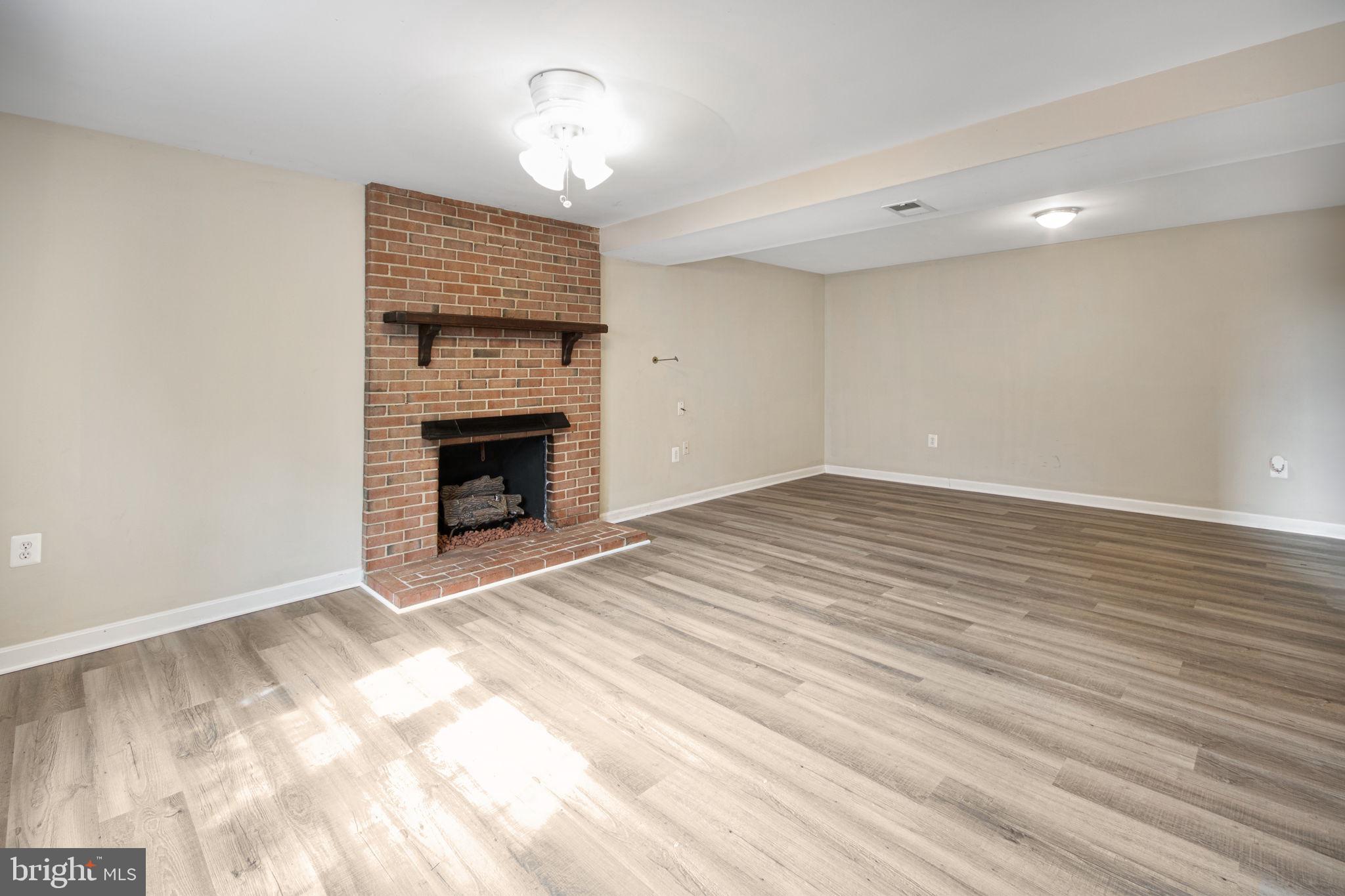 13537 Delaney Road Woodbridge, VA 22193 - Photo 53 of 85 Gallery Image 53