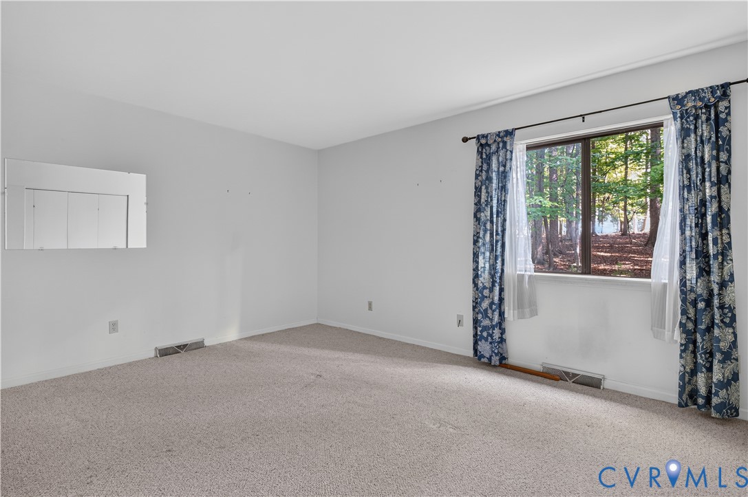 41 Oak Grove Road Palmyra, VA 22963 - Photo 15 of 21 Gallery Image 15