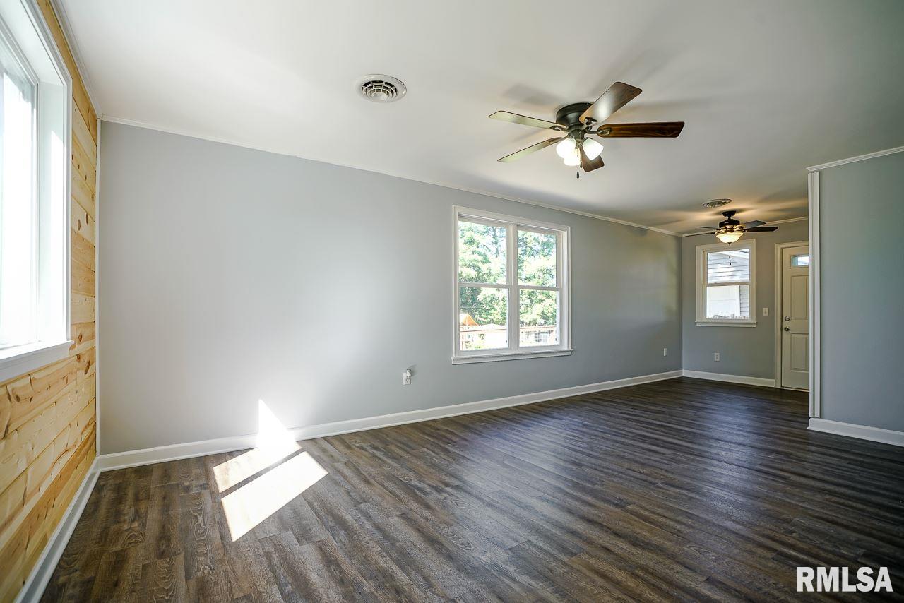 607 Sangamon Road Marquette Heights, IL 61554 - Photo 8 of 35 Gallery Image 8
