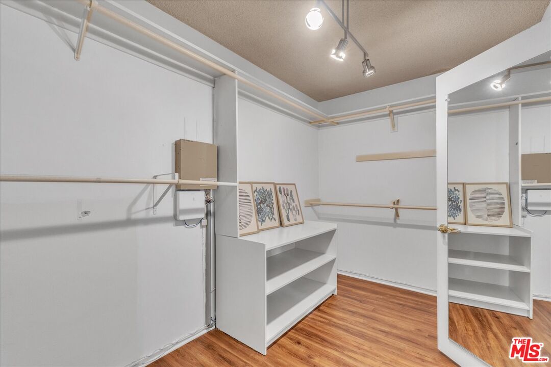 3660 Ballina Canyon Road Encino, CA 91436 - Photo 29 of 35