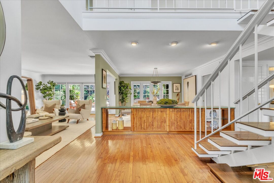 3660 Ballina Canyon Road Encino, CA 91436 - Photo 3 of 35