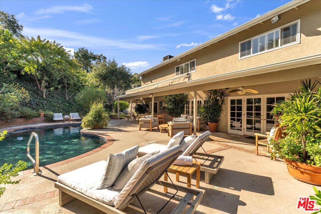 3660 Ballina Canyon Road Encino, CA 91436 - Photo 31 of 35