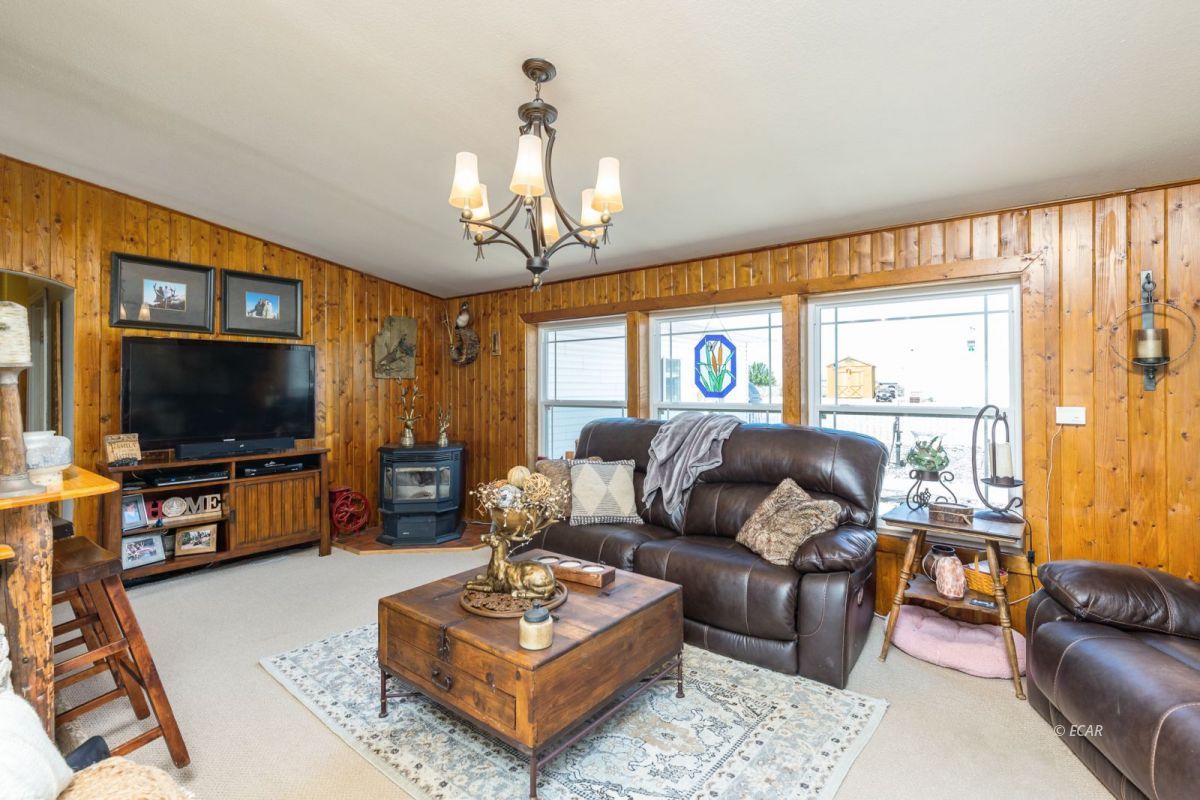 2141 Elburz Road Elko, NV 89801 - Photo 7 of 49 Gallery Image 7
