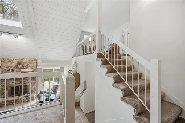 $375,000 | 14315 West 90th Court, Lenexa, KS 66215