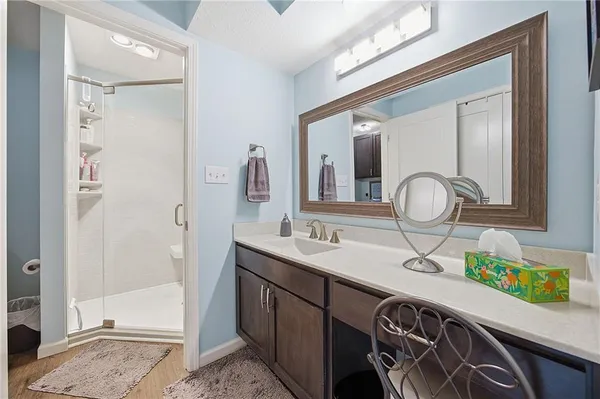 $375,000 | 14315 West 90th Court, Lenexa, KS 66215