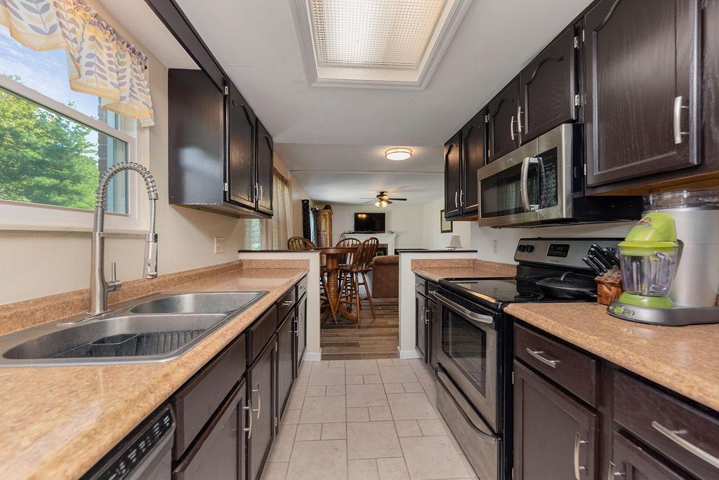 8214 Woodruff Road Cincinnati, OH 45255 - Photo 14 of 35